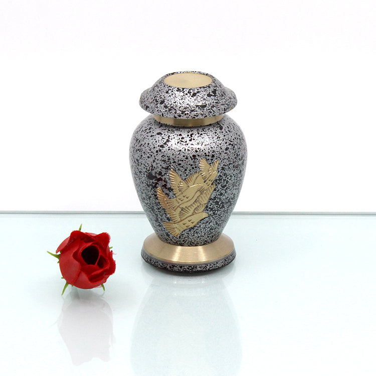 MEMENTO | SPOTTED SILVER WITH GOLD DOVES – 06-1917T - Casket Depot Vancouver
