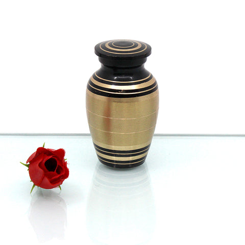 MEMENTO | BLACK / GOLD PLATED – 06-1943T - Casket Depot Vancouver