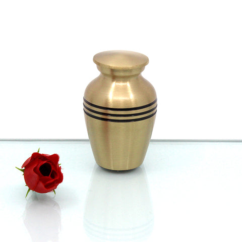 MEMENTO | CLASSIC 3-TRIM – 06-BAI791T - Casket Depot Vancouver